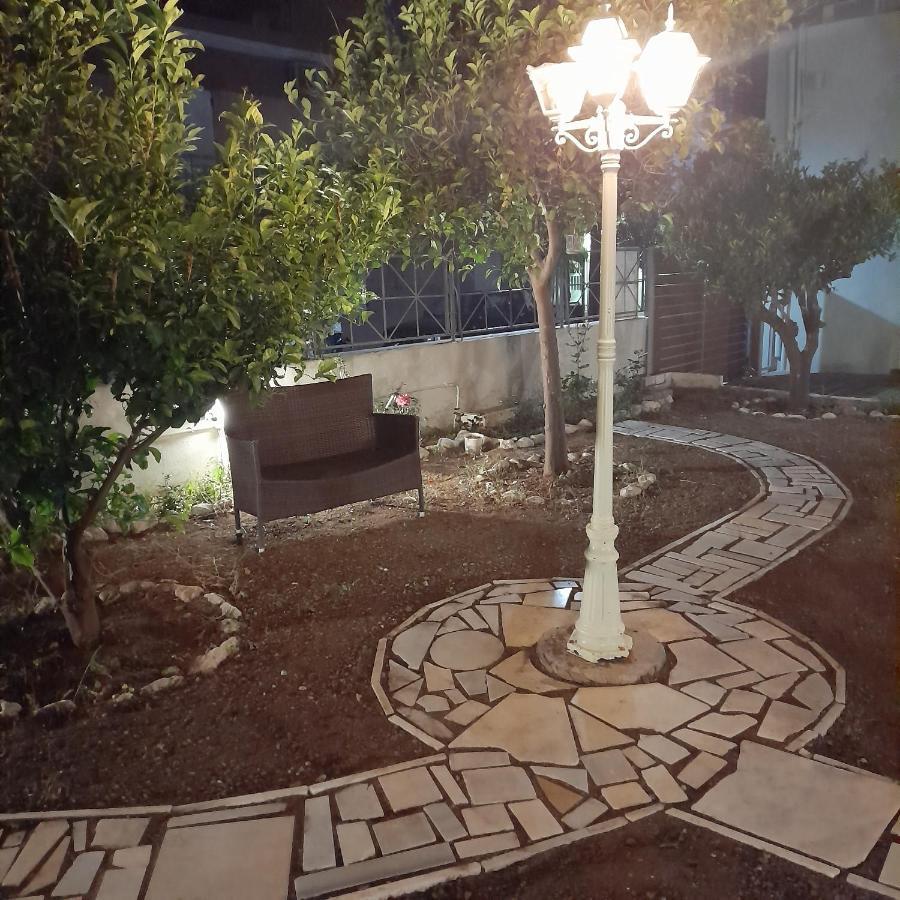 Casa Zervos - Abode Of Light Villa Лутраки Екстериор снимка