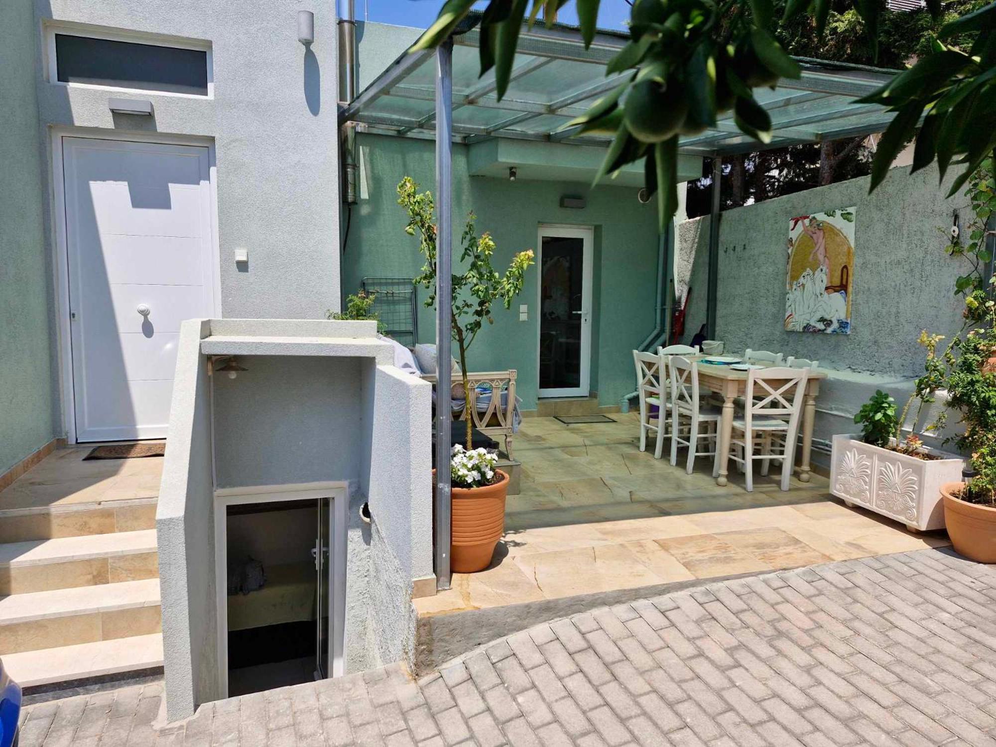Casa Zervos - Abode Of Light Villa Лутраки Екстериор снимка